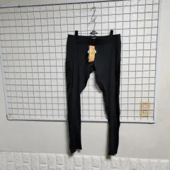 (新品) ケーススイスレギンスパンツ (女性) 33 )