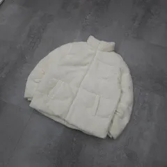 PUMA(プーマ) 刺繍ロゴ オーバーサイズ シェルパ ダウンジャケット