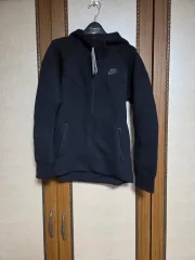 新品) NIKE レディース フリース フーディー ジップアップ ブラック s