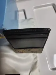 GUCCIカードケース