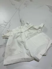 ZARA(ザラ) ホワイトショーツ 新品 32