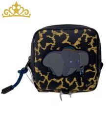 Disney x Coach ダンボ ポーチ - メルカリ