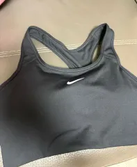 ナイキ ブラック スポーツブラ L