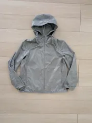 ユニクロ ポケッタブルUVカットパーカ 杢グレー パーカー 軽量 羽織り M相当