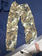 ナイキ ジョーダン カモ ナイロン ジョガーパンツ (日本限定モデル)