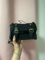 ブラック ミニ ファー ベルベット クロスバッグ 新品 バッグ