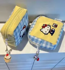 刺繍キティ化粧ポーチ 切り替えデザイン かわいいキャラクター 小さなバッグ 収納便利 内ポケット 付きハンドバッグ