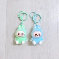 Labubu(ラブブ）フィギュアキーホルダー 2種セット / 未使用新品