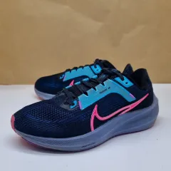 NIKE(ナイキ) エアズーム ペガサス 40 レディースランニングシューズ 230_