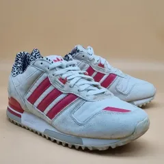 アディダス zx700 レディーススニーカー 23.5センチ