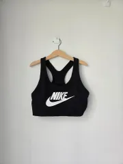 NIKE(ナイキ) ブラック スポーツ ブラトップ