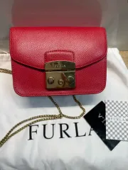 FURLA フルラ 훌라 숄더백 レディース メトロポリス FURLA メトロポリス クロスボディーバッグ レッド