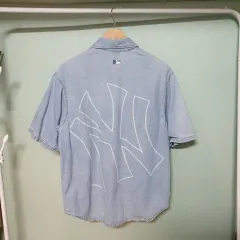 MLB ニューヨーク・ヤンキース ビックロゴ デニム 半袖シャツ 95 100