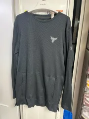 アンダーアーマー プロジェクトロック ロングスリーブ XL