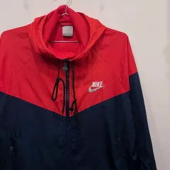 ナイキ レディース フィット Storm ツートン バイカラー フード ウィンドブレーカー