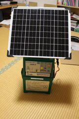 ひ*し様 美品 アポロ 電気柵 XP-2015 ソーラーパネル付き 一式 - メルカリ
