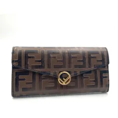 本物　フェンディ ローマ（Fendi Roma）の二つ折り財布 FENDI（フェンディ） 二つ折り財布 FF Diamond Zip Around Bi-Fold