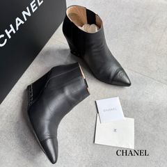 CHANEL 36Cロゴ入りバイカラー ショートブーツ - メルカリ