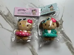 (未開封) OLIVE YOUNG オリーブヤング ハローキティ & ポチャッコ キーホルダー セット