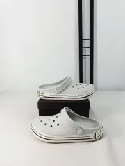 crocs(クロックス) サンダル オフ コート klogg(クロッグ) グレー m7 w9