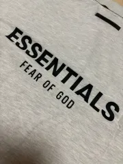 エッセンシャルズ カラーTシャツ 半袖