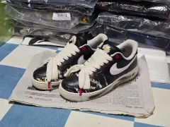 240 NIKE PEACEMINUSONE エアフォース 1 0