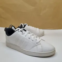 アディダス アドバンテージ レディーススニーカー 23.5センチ