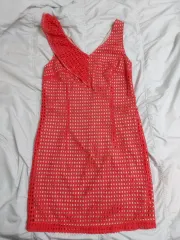 レディース DKNY エンブロイダリーフリルONE PIECE 55