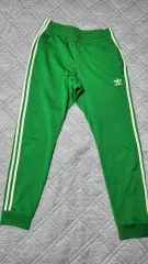 アディダス 3本線 トレーナー ジョガーパンツ 緑