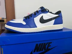 NIKE(ナイキ) エア ジョーダン 1 ロー ブルー 白 og