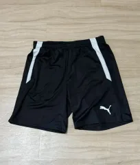 PUMA プーマ ブラック トレーナー ハーフパンツ Mサイズ 出品