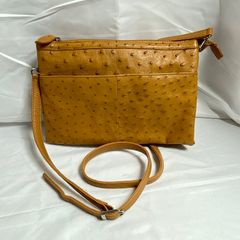 BELSA オーストリッチ ショルダーウォレット キャメル - メルカリ