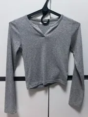 グレー 長袖 クロップド