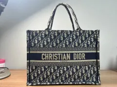 ディオール ブックトートバッグ 出品