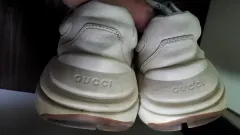 グッチスニーカー41サイズ
