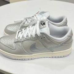 (新品) NIKE ダンク ロー メタリック シルバー 265