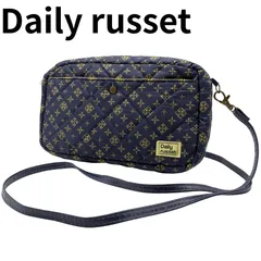 Daily russet 総柄 ナイロンショルダーバッグ
