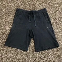 L NIKE ハーフパンツ