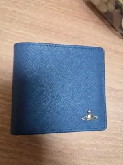 （ほぼ新品）VIVIENNE WESTWOOD ヴィヴィアン・ウエストウッド サフィアーノ 素材 二つ折り財布 コバルトブルー