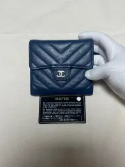 シャネル シェブロン コンパクト 3段 リングウォレット