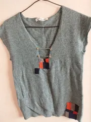 トップス薄緑（ノ―スリーブ）