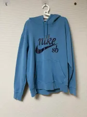 ナイキ フードTシャツ SB