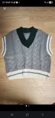 ケーブル ニット ベスト グレー & グリーン