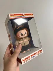 POP MART (ポップマート ) Labubu(ラブブ） Wacky Mart Series ワッキー マート シリーズ 人形