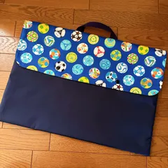 サッカーボール＊防災頭巾カバー＊背もたれ補強＊ブルー