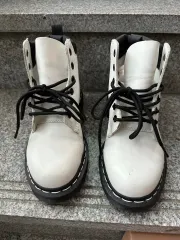 DR. MARTENS ドクターマーチン 白 ブーツ UK 3