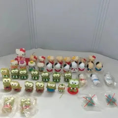 【まとめ売り】サンリオ フィギュア 35点以上！ハローキティ けろけろけろっぴ 他　B-17