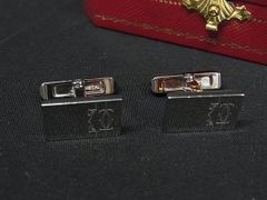 定番人気】カルティエメンズ サン トス ドゥカフリンクス カフスシ