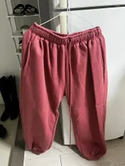 ピンク色 トレーナー ズボン