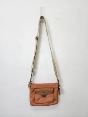 COACH クロスバック ピンク バッグ